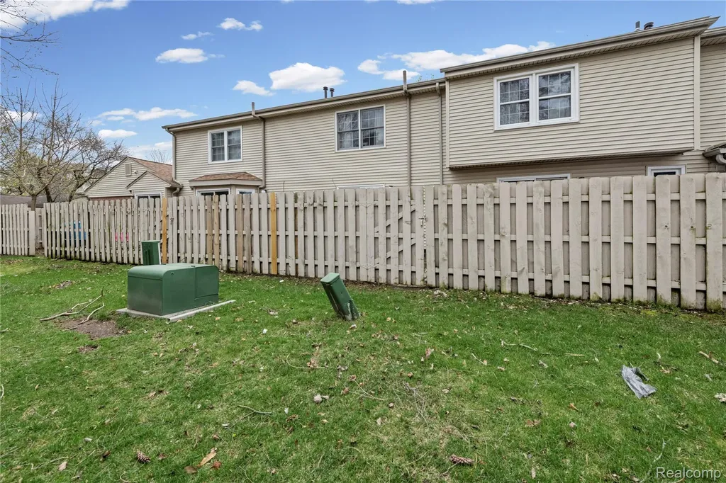 24762 Bashian Drive Novi City MI 48375