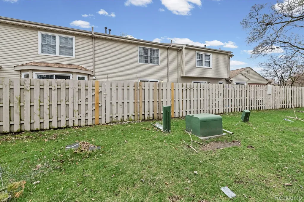 24762 Bashian Drive Novi City MI 48375