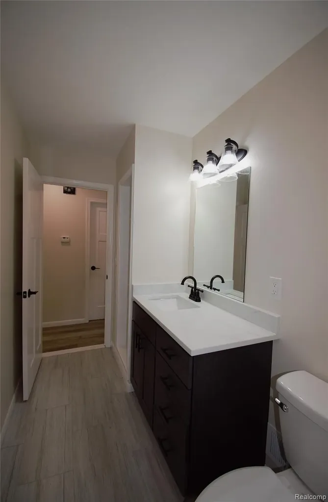 58085 Dulwich Washington Township MI 48094