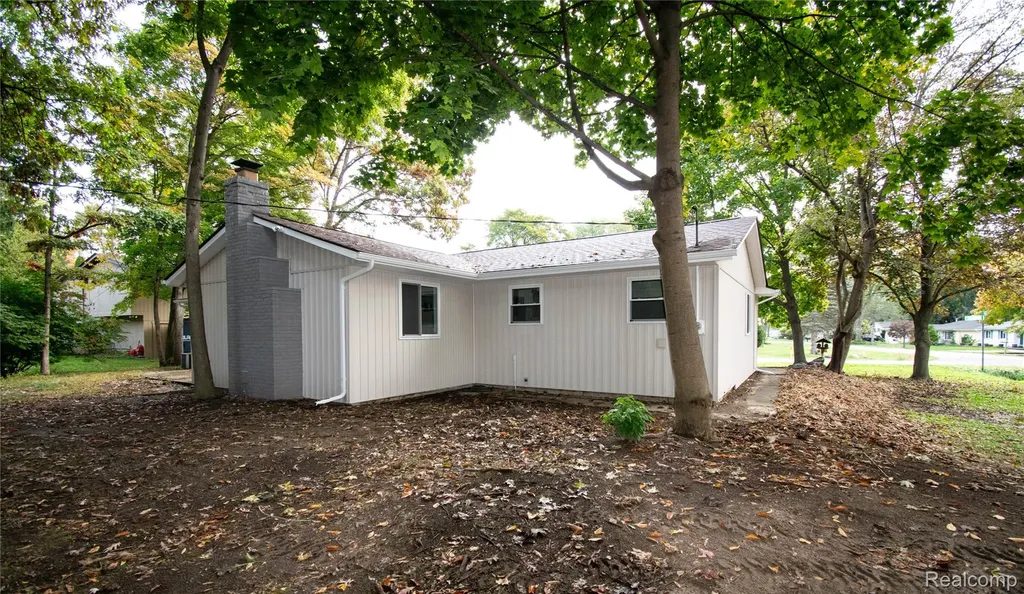 58085 Dulwich Washington Township MI 48094