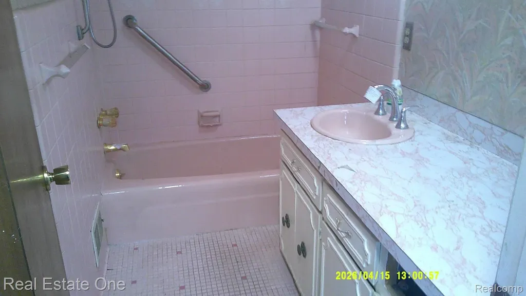 20055 Oxley Street Detroit City MI 48235