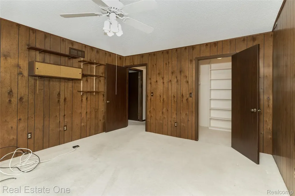 30000 Wildbrook Drive Southfield City MI 48034