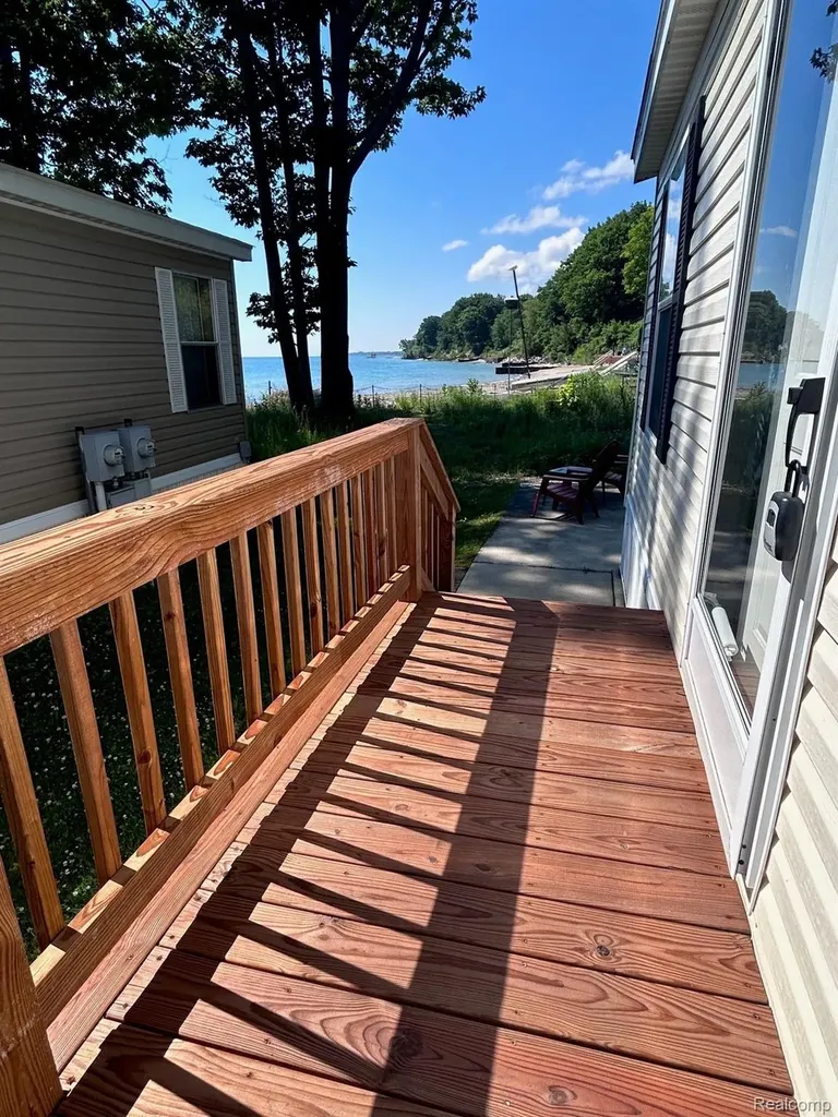 6103 Lakeshore Road Worth Township MI 48450
