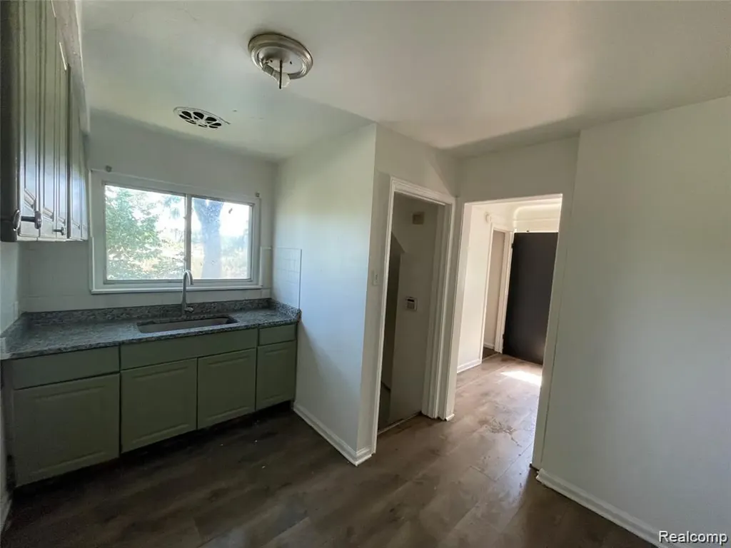 13607 Virgil Street Detroit City MI 48223