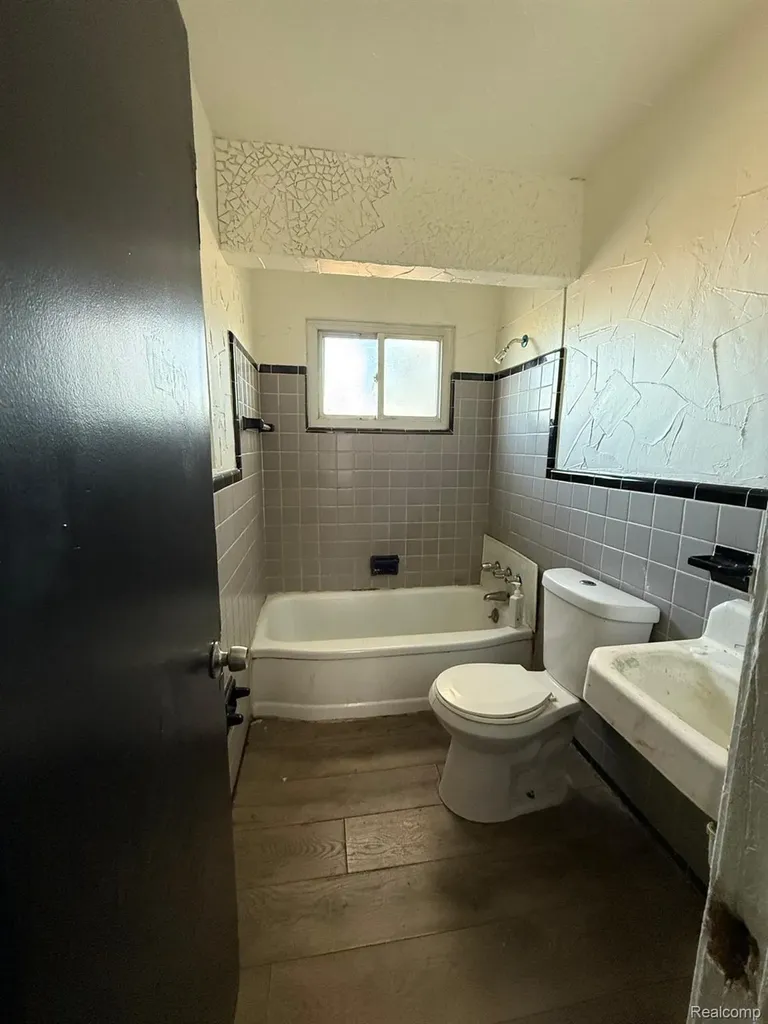 13607 Virgil Street Detroit City MI 48223