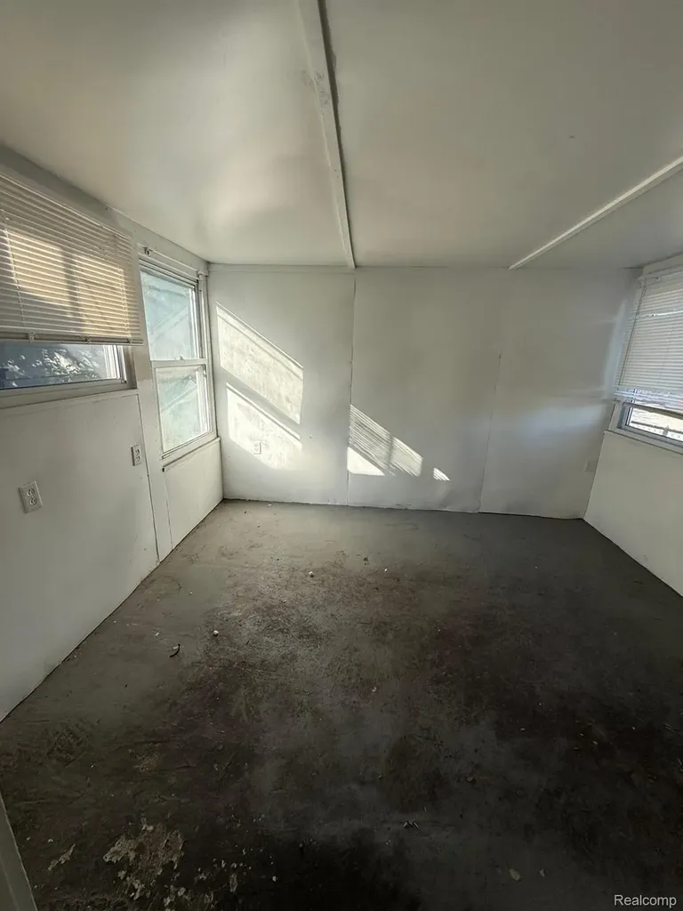 13607 Virgil Street Detroit City MI 48223