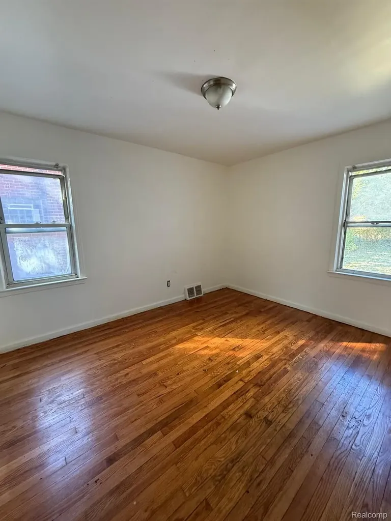 13607 Virgil Street Detroit City MI 48223