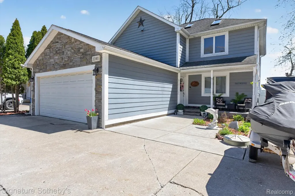 3341 Newton Road Commerce Charter Township MI 48382
