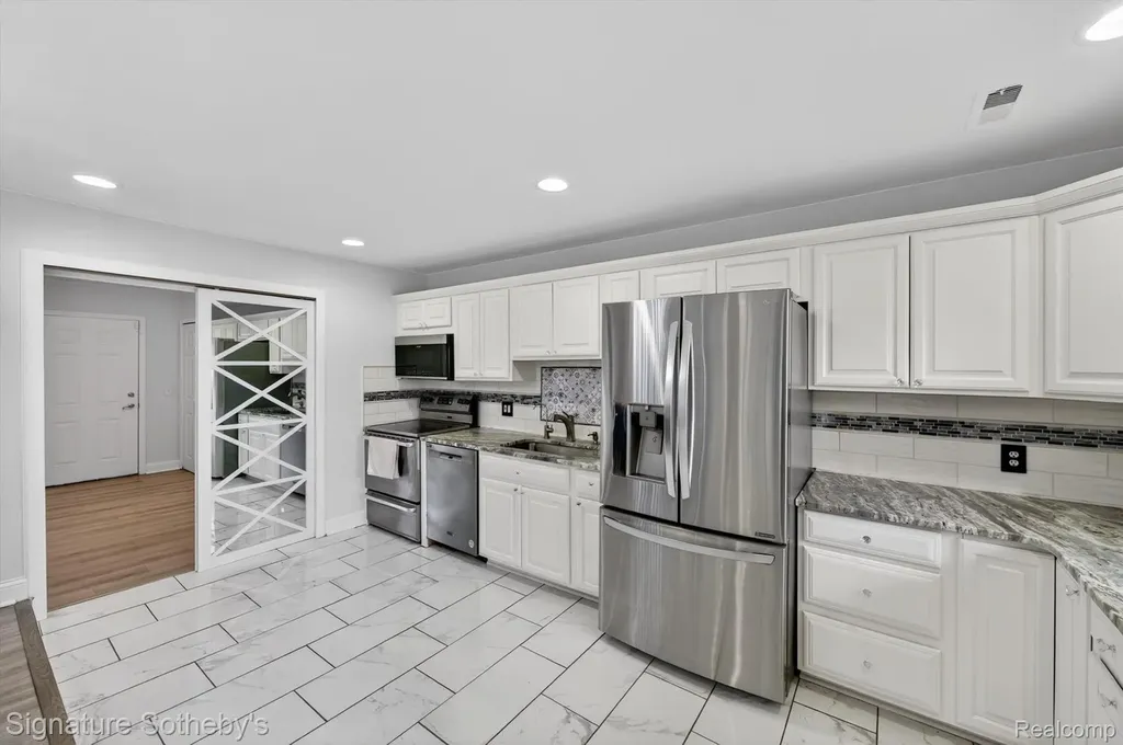 3341 Newton Road Commerce Charter Township MI 48382