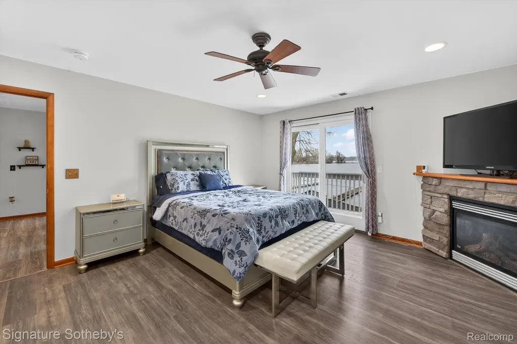 3341 Newton Road Commerce Charter Township MI 48382