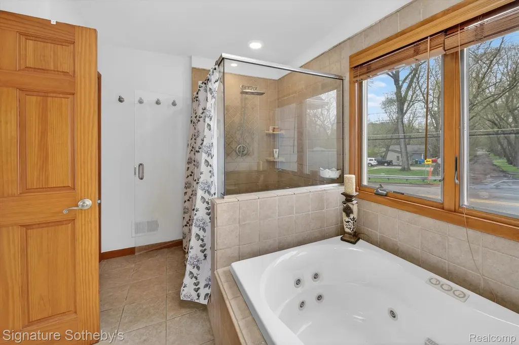 3341 Newton Road Commerce Charter Township MI 48382