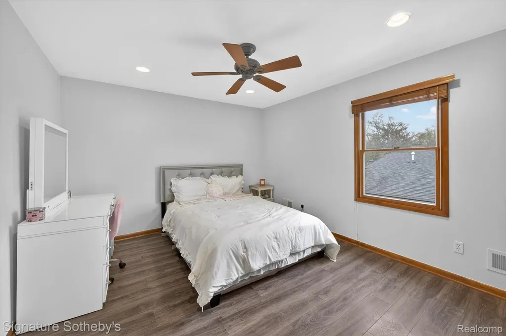3341 Newton Road Commerce Charter Township MI 48382