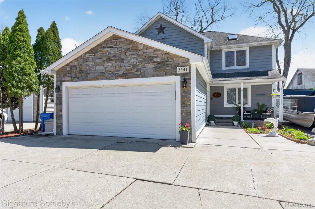 3341 Newton Road Commerce Charter Township MI 48382