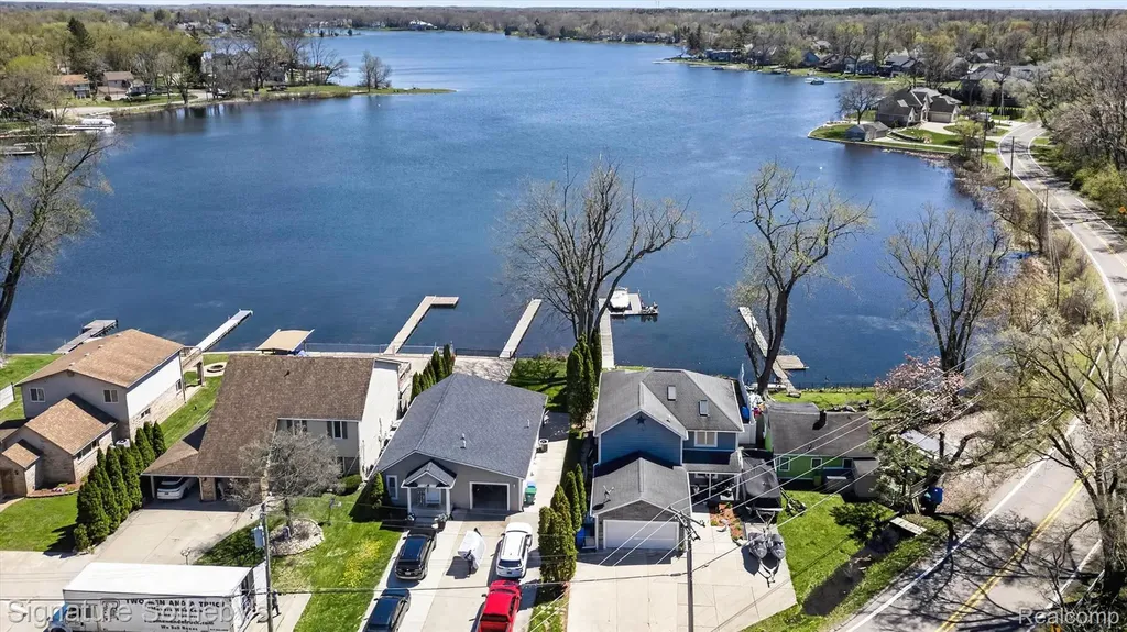 3341 Newton Road Commerce Charter Township MI 48382