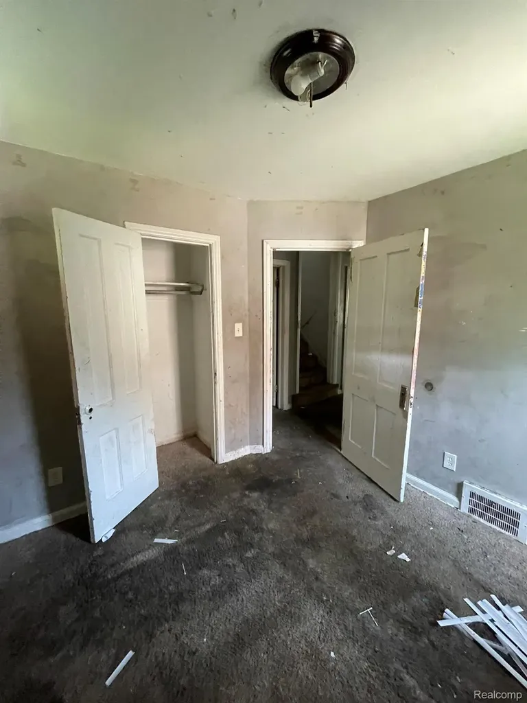 6160 Neff Avenue Detroit City MI 48224