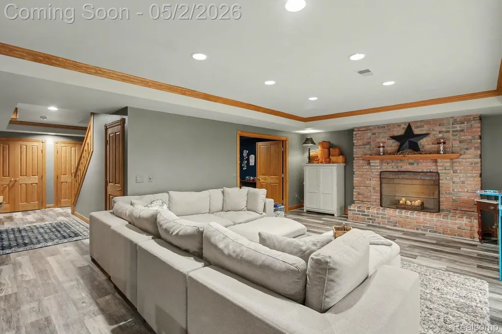 9655 Birch Run Brighton Township MI 48114