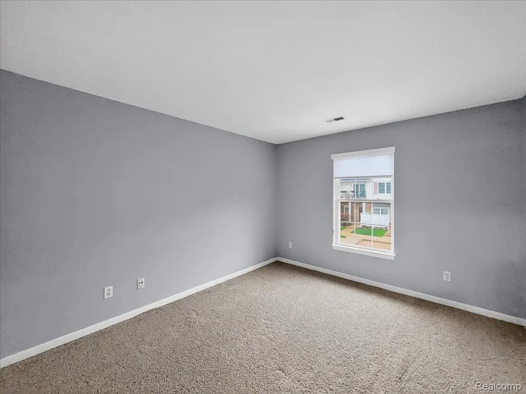 731 Amberly Drive Waterford Charter Township MI 48328