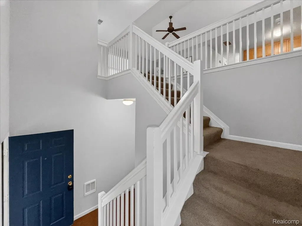 731 Amberly Drive Waterford Charter Township MI 48328