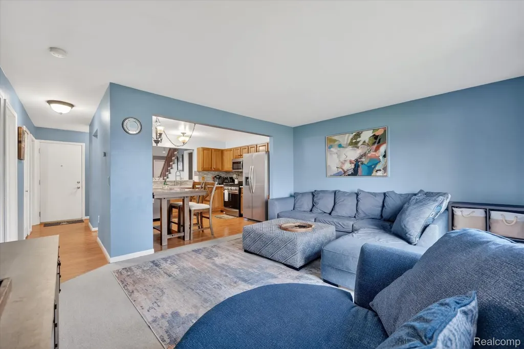 31924 Joseph Anthony Court Warren City MI 48093