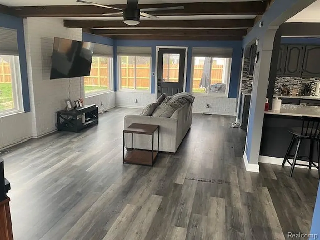 51241 Kingwood Drive Shelby Charter Township MI 48316
