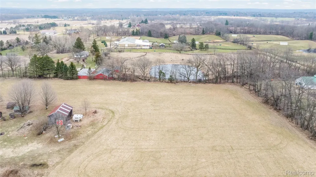 1261 Brauer Road Metamora Village MI 48371