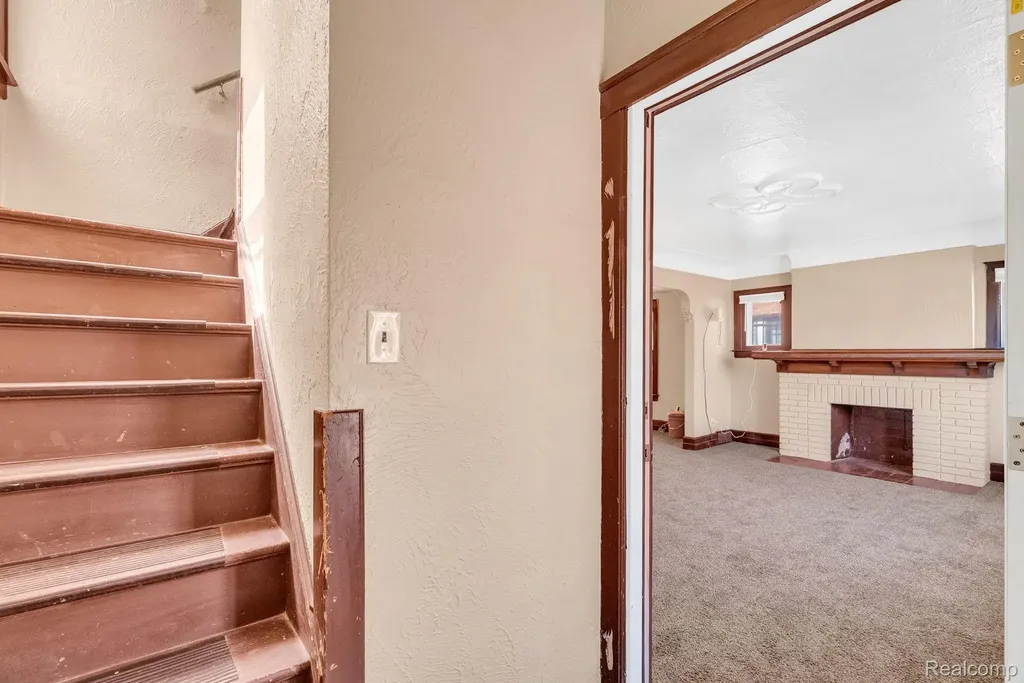 15501 Appoline Street Detroit City MI 48227