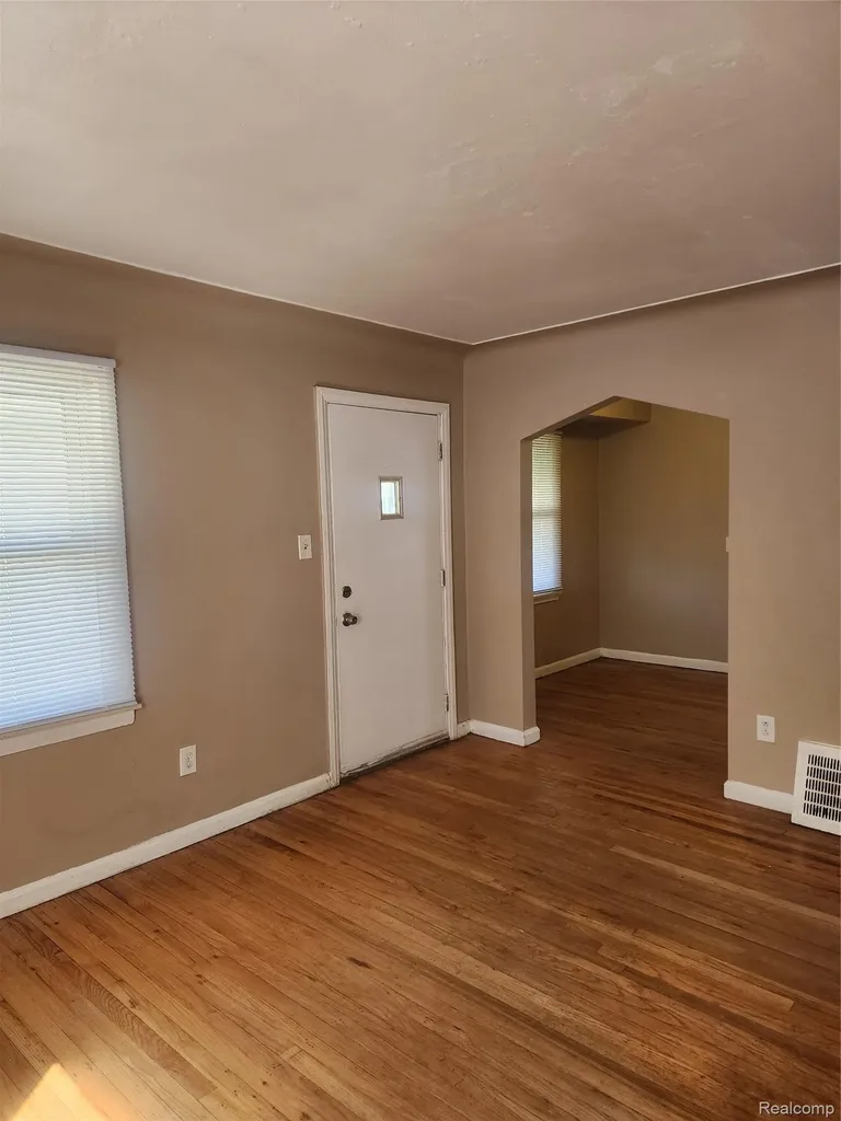 20022 Greenlawn Street Detroit City MI 48221