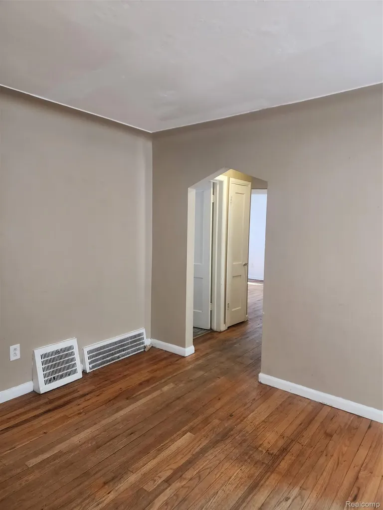 20022 Greenlawn Street Detroit City MI 48221