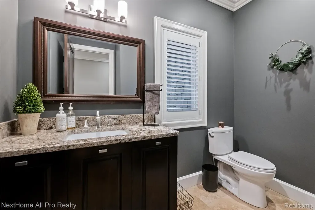 12385 Boulder Pass Drive Brighton Township MI 48380