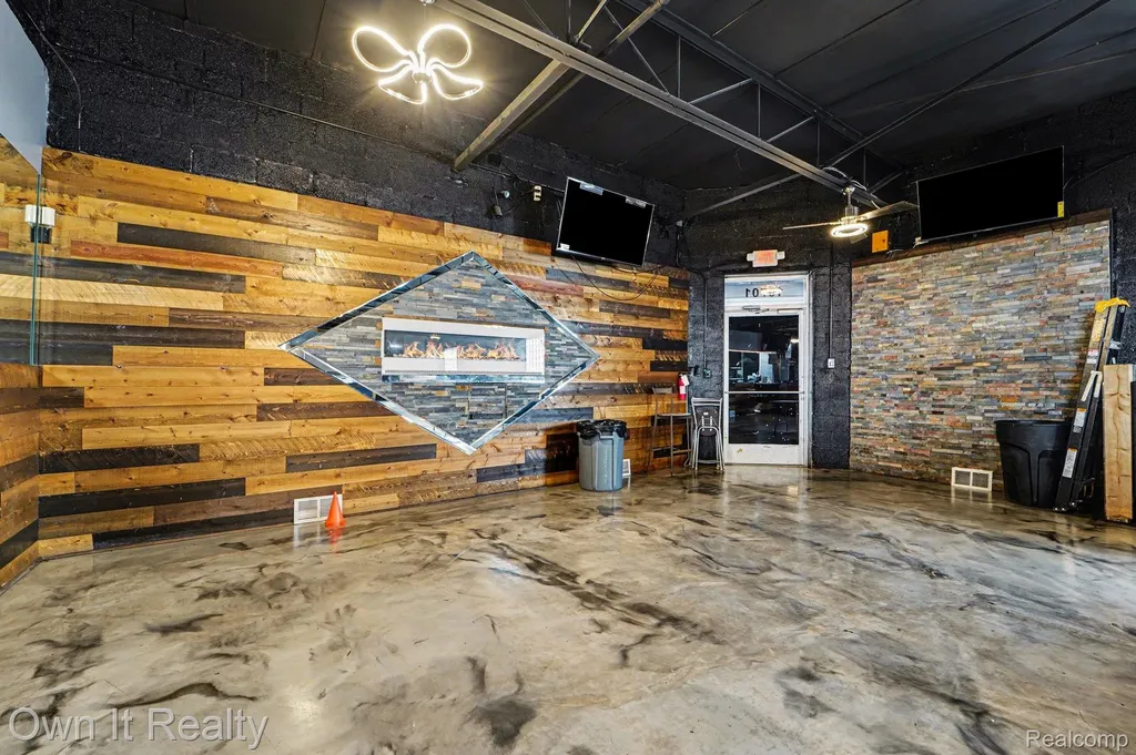 10701 W Mcnichols Road Detroit City MI 48221