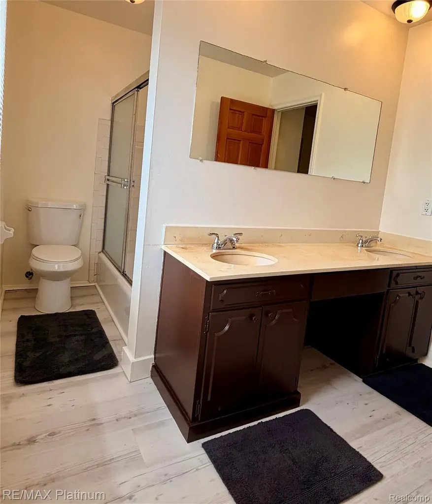 3428 River Birch Drive Flint Charter Township MI 48532