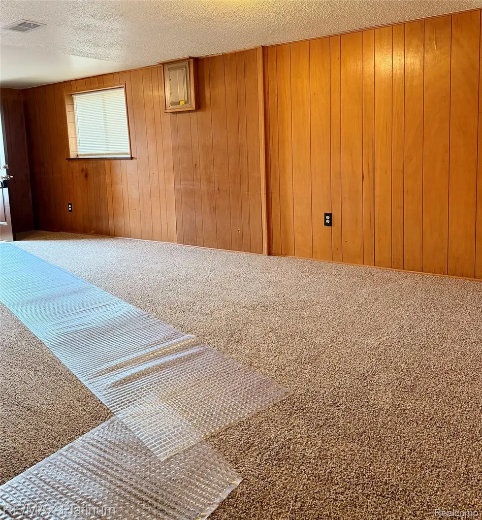 3428 River Birch Drive Flint Charter Township MI 48532