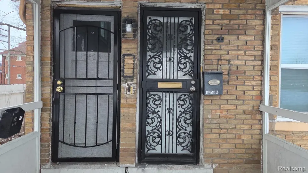 13526 La Salle Boulevard Detroit City MI 48238
