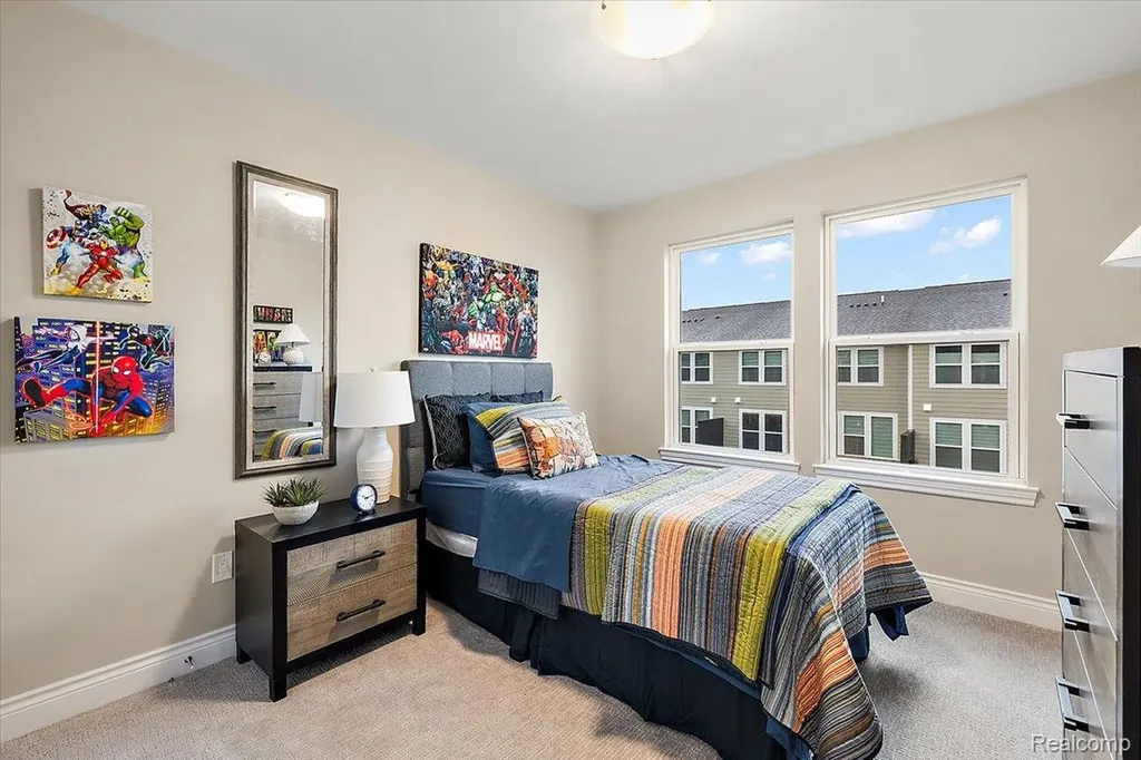809 Cortland Lane Troy City MI 48085