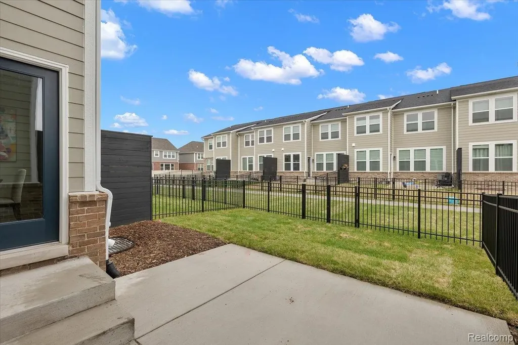 809 Cortland Lane Troy City MI 48085