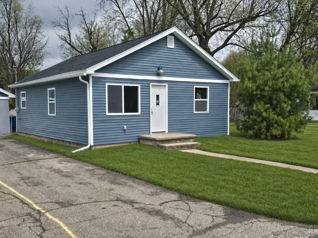 3315 Brookfield Avenue Kalamazoo Charter Township MI 49048
