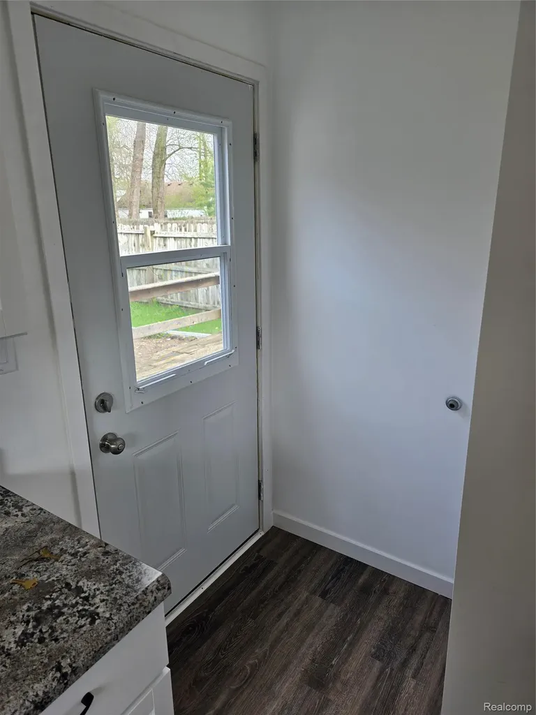 3315 Brookfield Avenue Kalamazoo Charter Township MI 49048