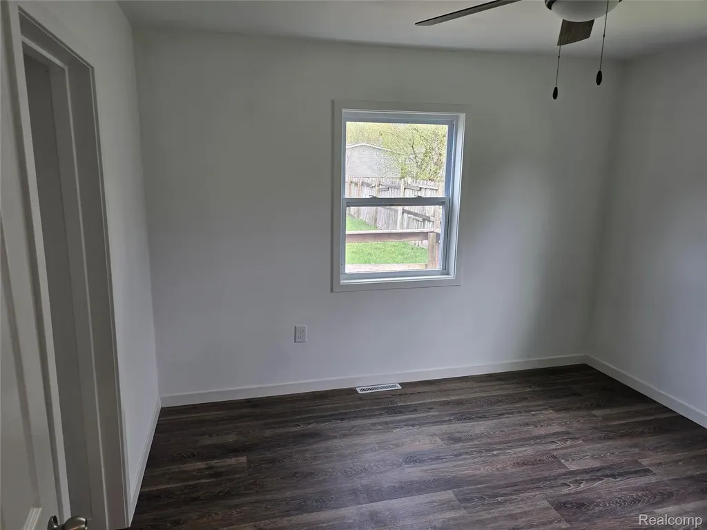 3315 Brookfield Avenue Kalamazoo Charter Township MI 49048
