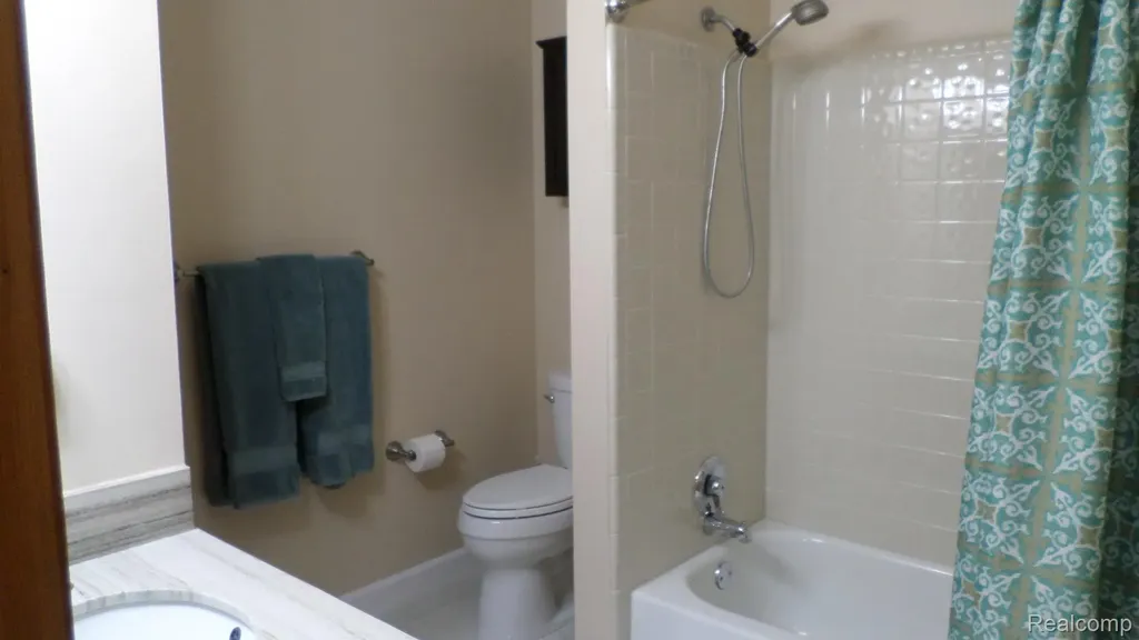 33831 Hooker Road Chesterfield Township MI 48047