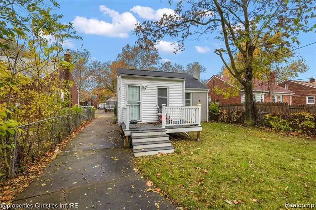 9288 Camley Street Detroit City MI 48224