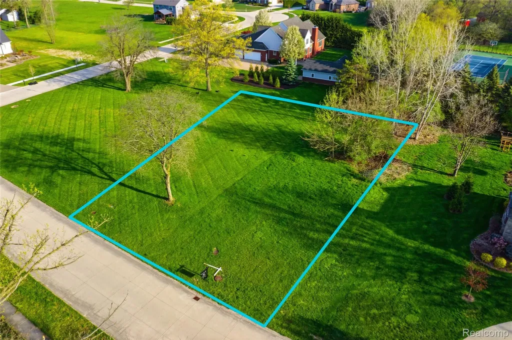 8946 Potowatomi Drive Grosse Ile Township MI 48138