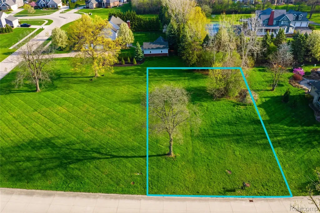 8946 Potowatomi Drive Grosse Ile Township MI 48138