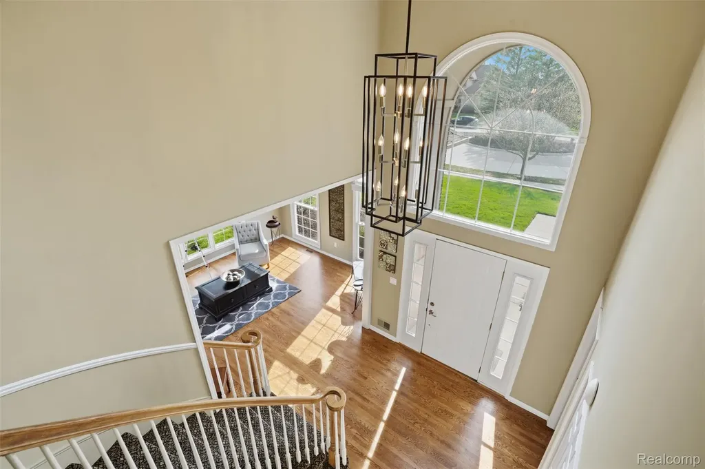 13982 Pleasant View Court Plymouth Charter Township MI 48170