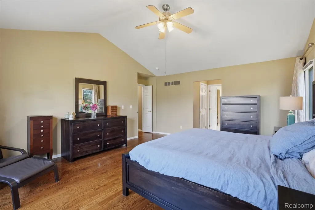 13982 Pleasant View Court Plymouth Charter Township MI 48170