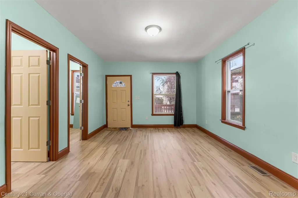 4621 Junction Street Detroit City MI 48210