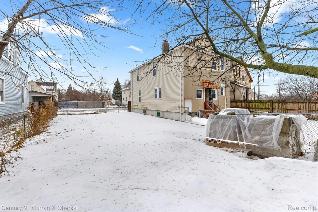 4621 Junction Street Detroit City MI 48210