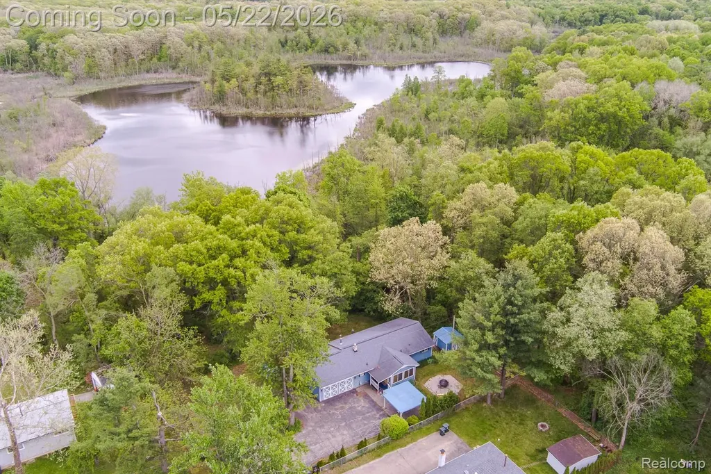 1440 Harding Avenue Orion Charter Township MI 48362