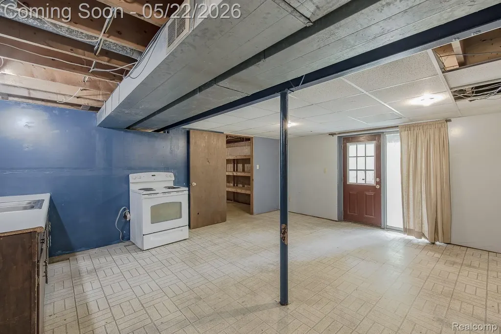 1440 Harding Avenue Orion Charter Township MI 48362