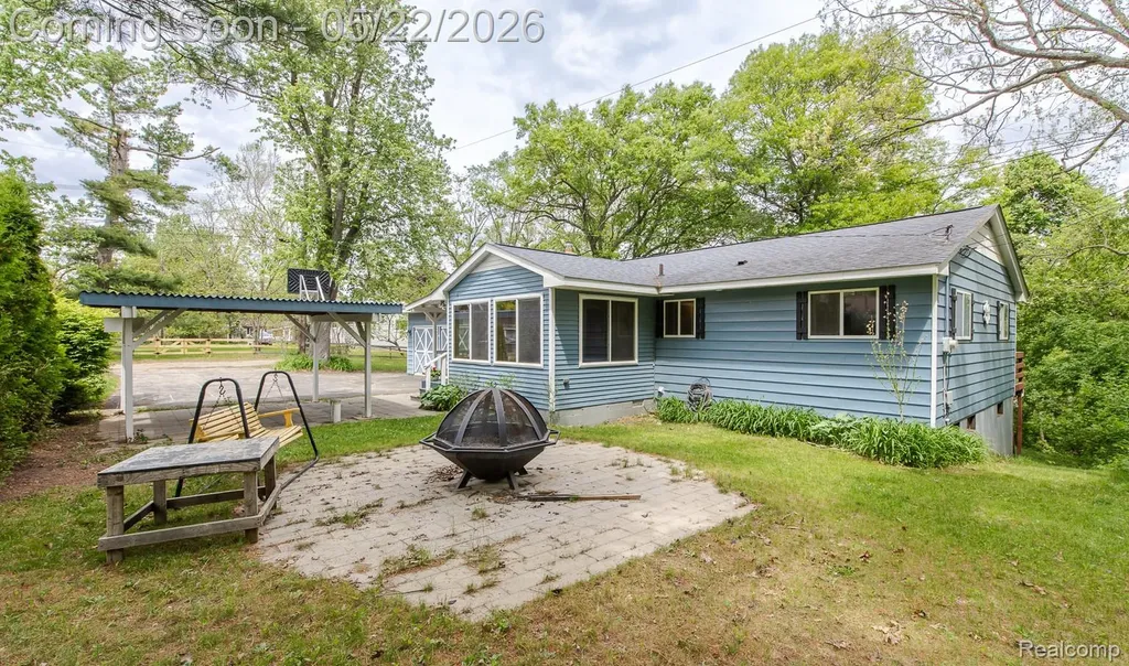 1440 Harding Avenue Orion Charter Township MI 48362