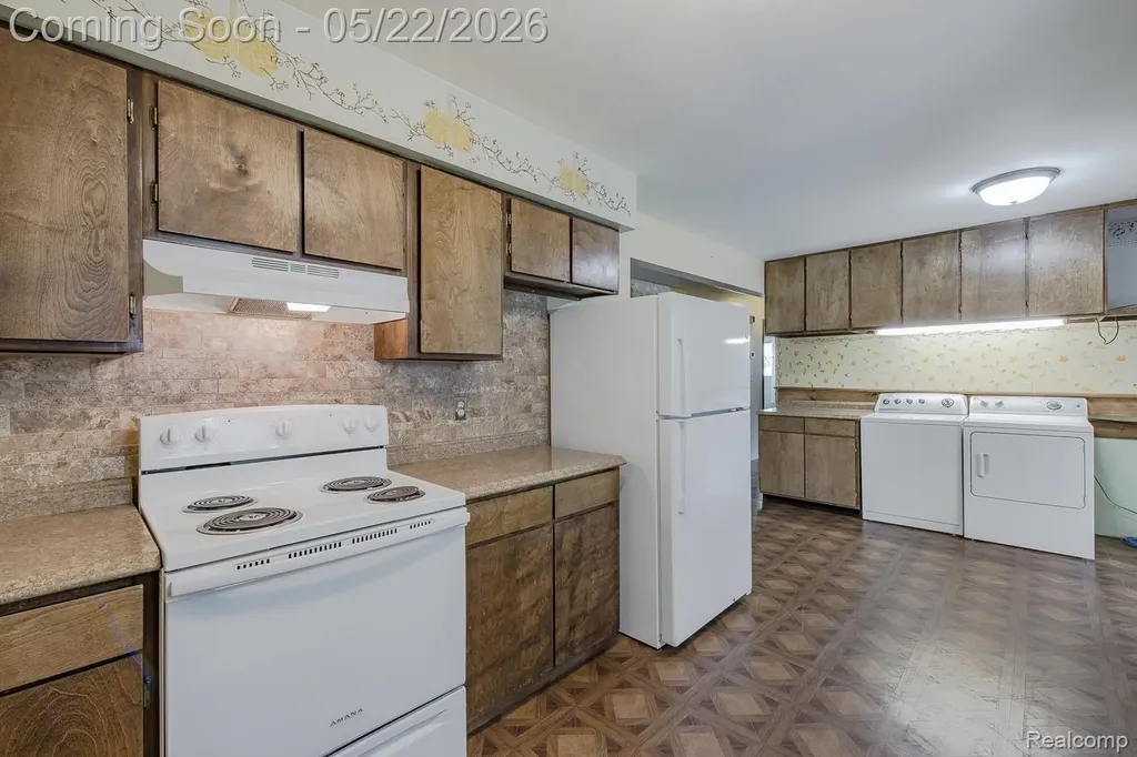 1440 Harding Avenue Orion Charter Township MI 48362